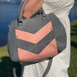 Steve Madden Coral and Gray Crossbody